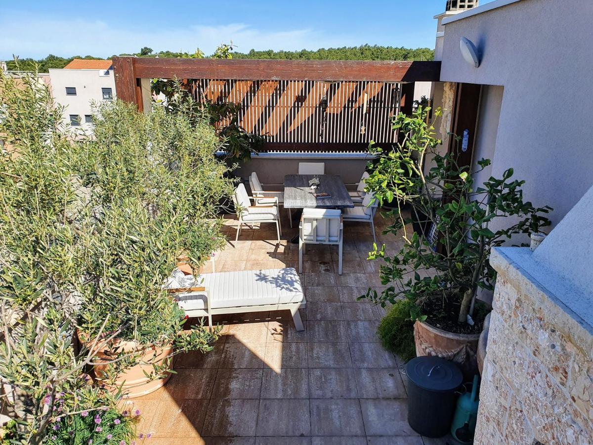 Apartment Garden Terrace Zadar Buitenkant foto