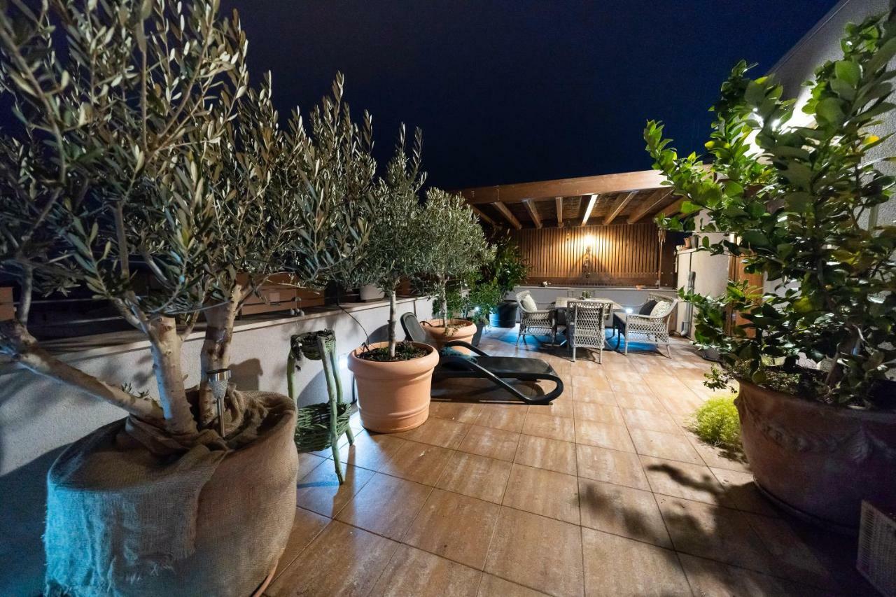 Apartment Garden Terrace Zadar Buitenkant foto